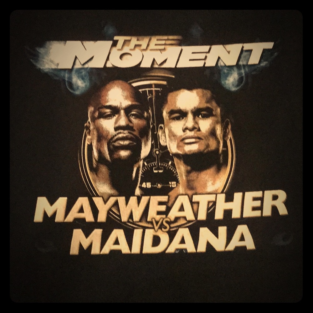 Men’s XL Mayweather vs. Maidana fight t-shirt